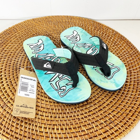 Quicksilver New Boys Flip Flops Size 1 Blue - Picture 1 of 5